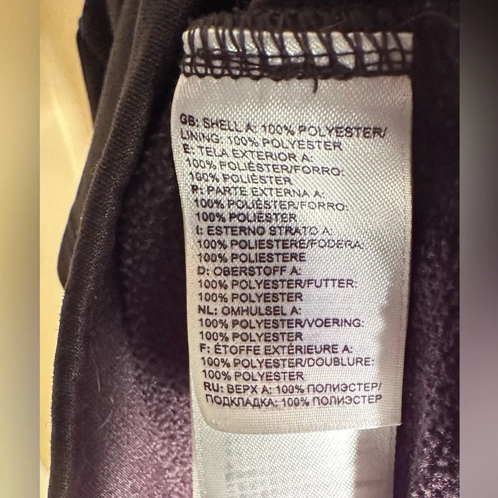 The North Face Black Logo Hoodie – Men’s Small, P2P 20”